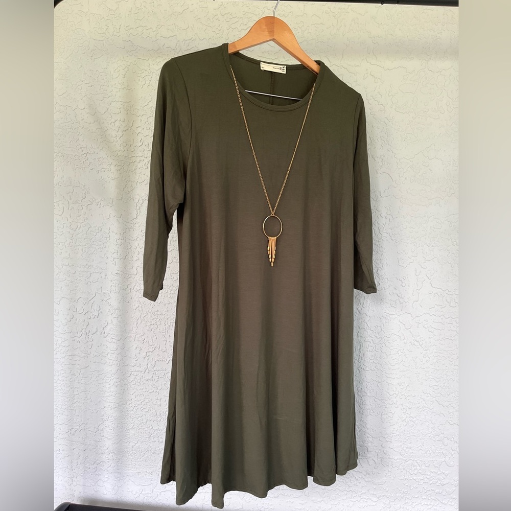 Olive Green Womens Dress 2X with Faux Necklace